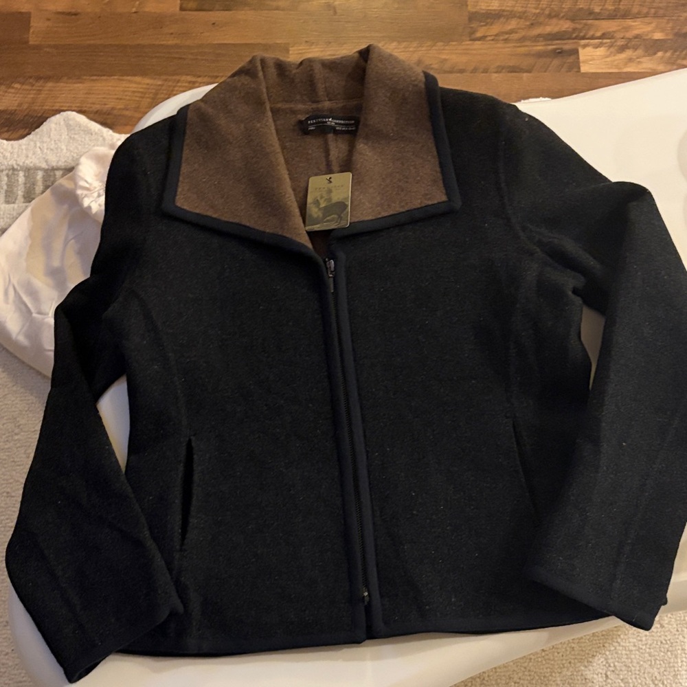 Peruvian Connection - image 1